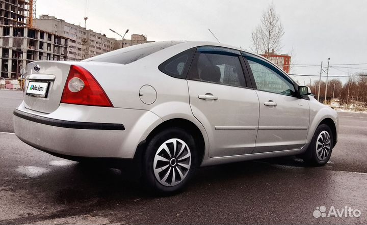 Ford Focus 1.8 МТ, 2008, 116 000 км