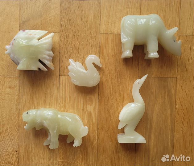 Фигурки из натурального оникса