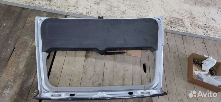 Лансер 9 Дверь багажника, универсал