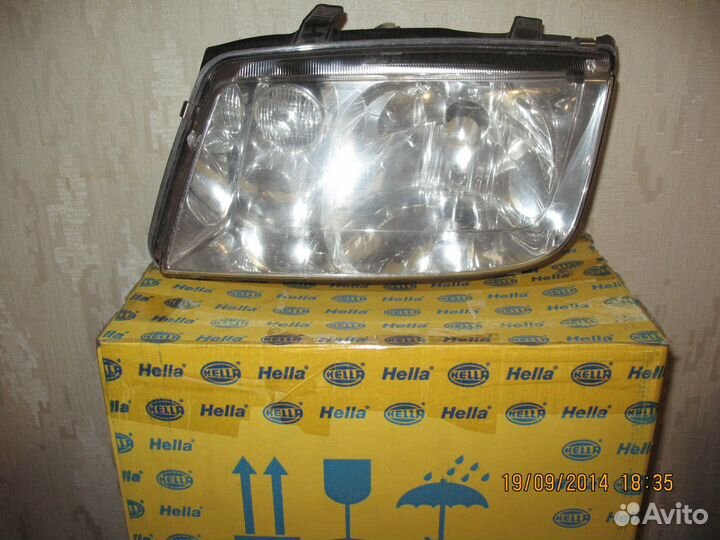 Фара hella
