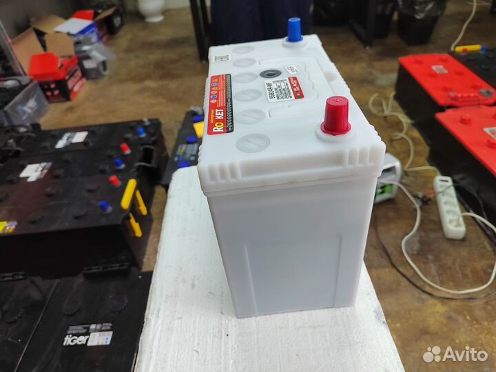 Аккумулятор Rocket 45 Ач 430 А прям