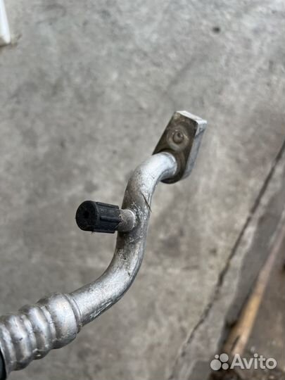 Трубка кондиционера Ford Fiesta 1.5tdci