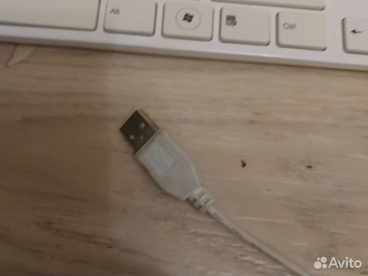 Клавиатура похожая на Apple