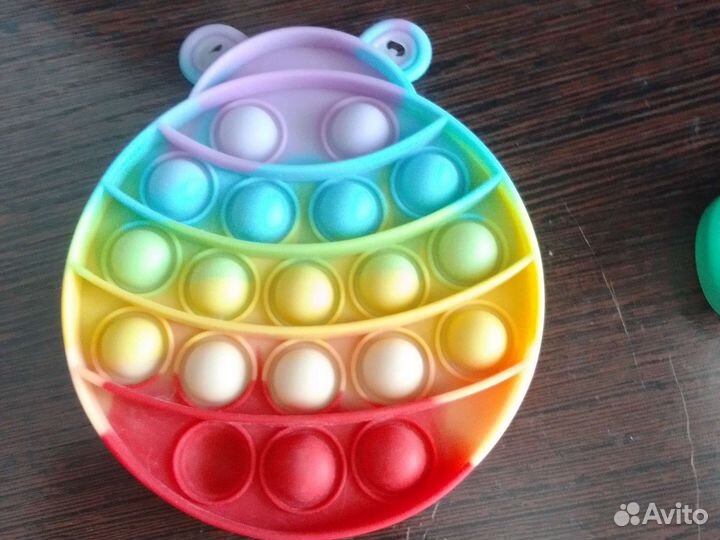 Развивающие игрушки