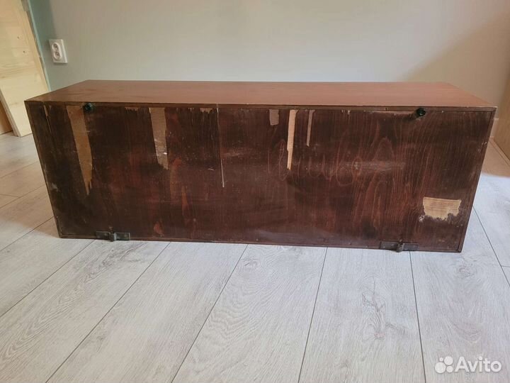 Полка книжная