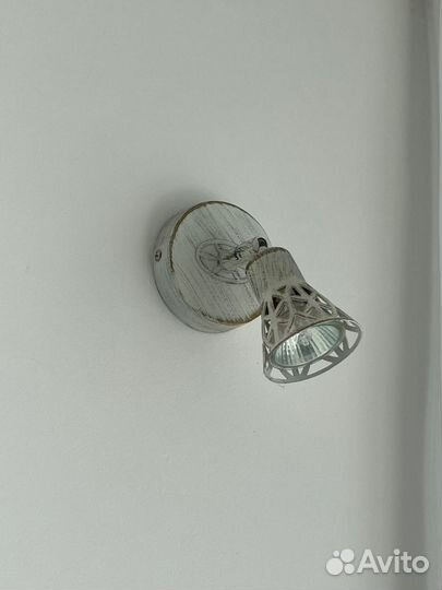 Потолочные светильники