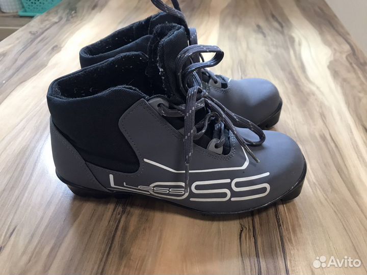 Лыжные ботинки 36 размер