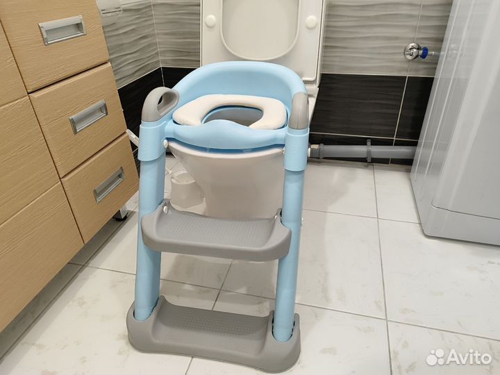 Сидушка на унитаз со ступенькой