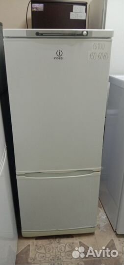 Холодильник Indesit б/у хороший