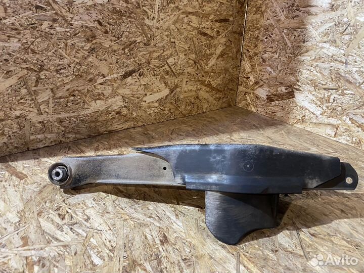 Рычаг задний нижний VW Passat B6 B7 B8 05-21