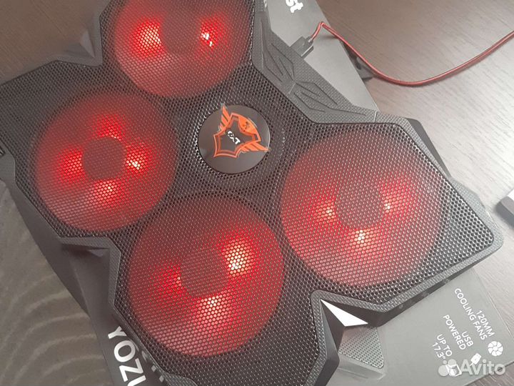 Подставка для охлаждения ноутбука