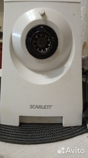 Электромясорубка бу Скарлет