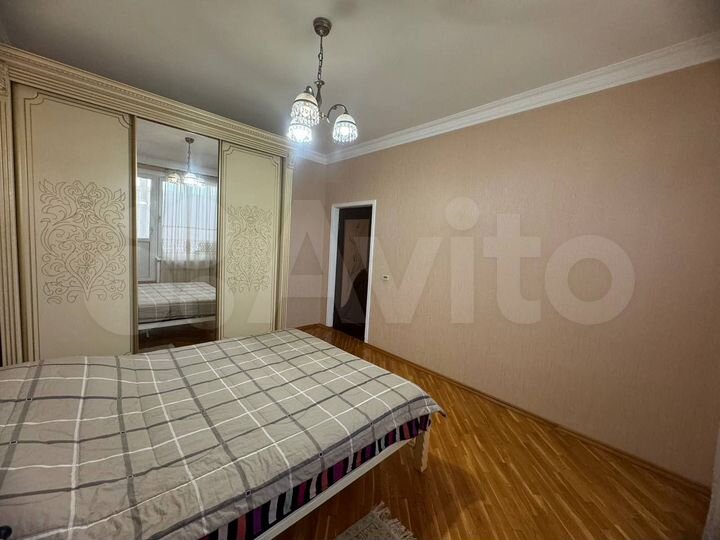 3-к. квартира, 102 м², 7/7 эт.