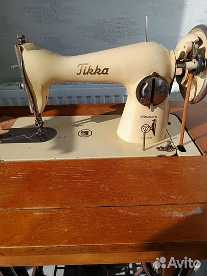 Швейная машина