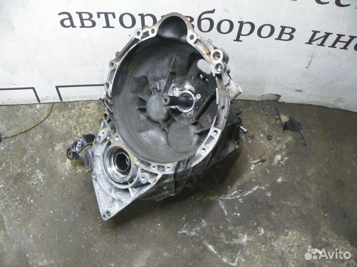 МКПП (механическая коробка переключения передач) H