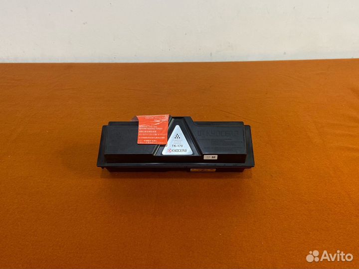 Новые оригинальные картриджи Kyocera TK-170-35шт