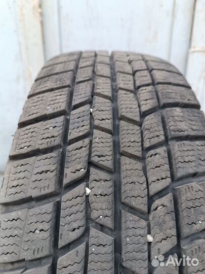 Goodyear UltraGrip Ice Navi Neo 205/65 R16 92W