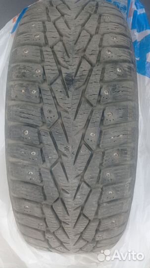 Nokian Tyres Hakkapeliitta 7 195/60 R15