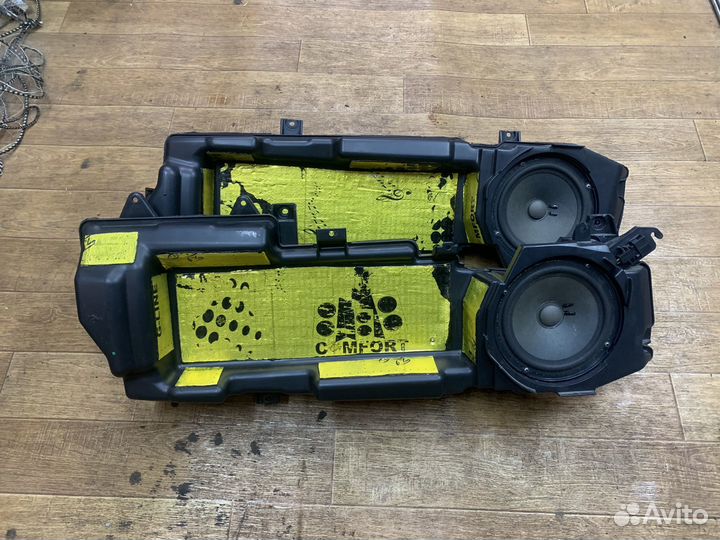 Динамики Audi A6 C6 передние