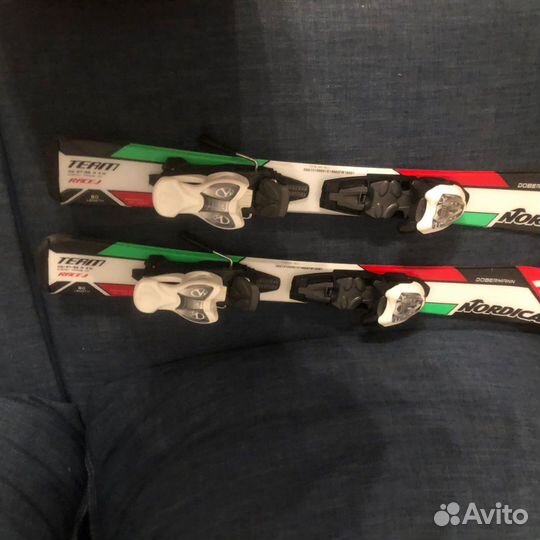 Комплект горные лыжи и ботинки