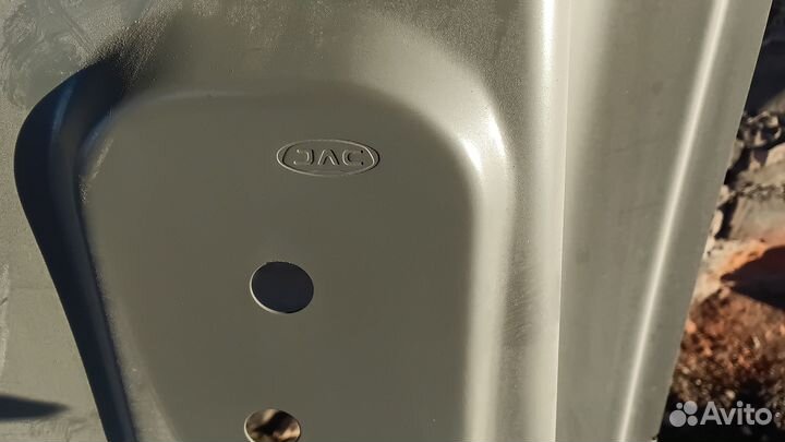 Moskvich 6 JAC J7 стойка передняя левая новая