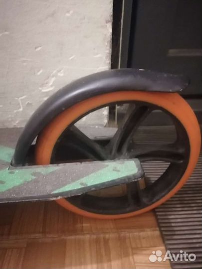 Самокат детский с большими колесами