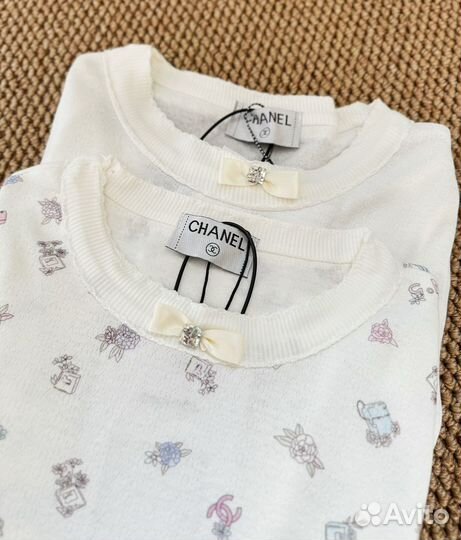 Лонгсливы Chanel