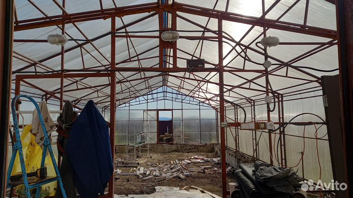 Металлический каркас зимней теплицы
