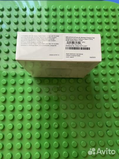 Беспроводные наушники apple airpods