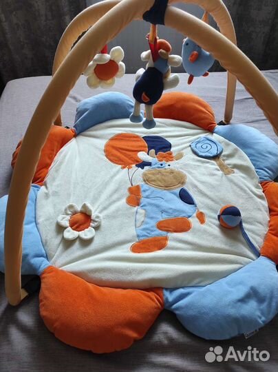 Развивающий коврик