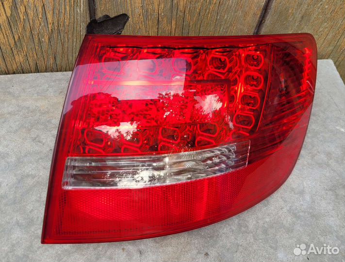 Фонарь задний правый А6 С6 рест