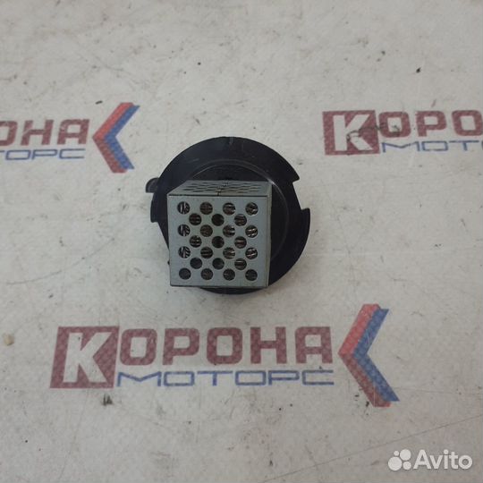 Резистор печки mitsubishi Pajero mini