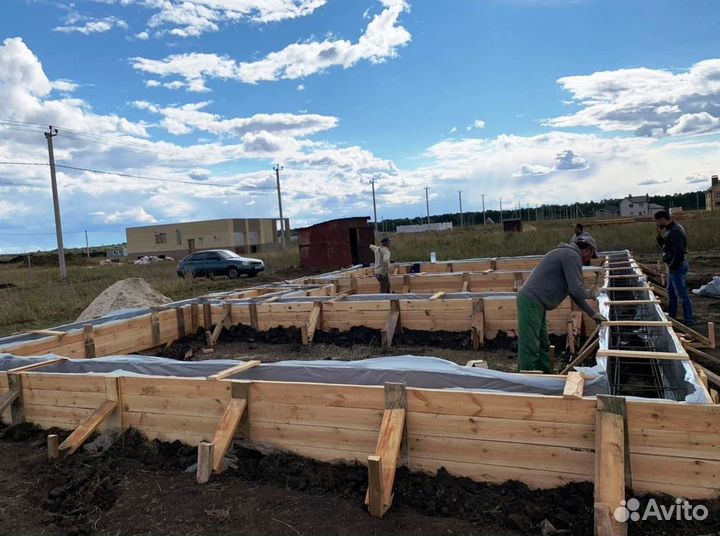 Фундамент, заливка фундамента, отмостка