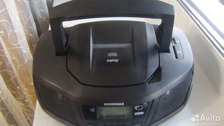 Аудиомагнитола Soundmax sm2406