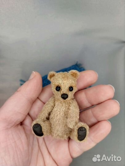 Вязаный медведь ручной работы