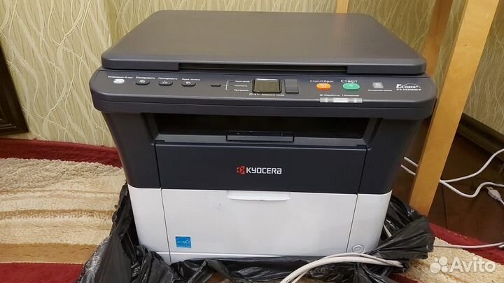 Принтер лазерный мфу kyocera/принтер