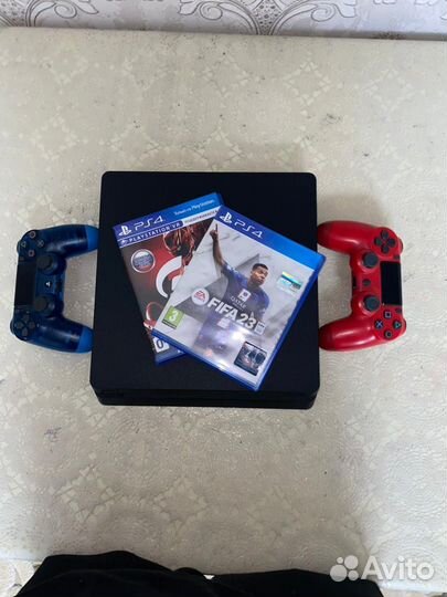 Sony playstation 4 slim