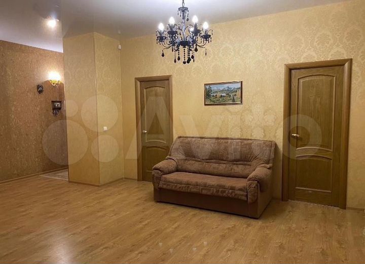 2-к. квартира, 56 м², 3/5 эт.