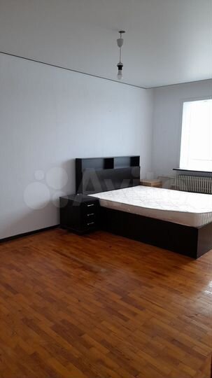 2-к. квартира, 56 м², 10/10 эт.