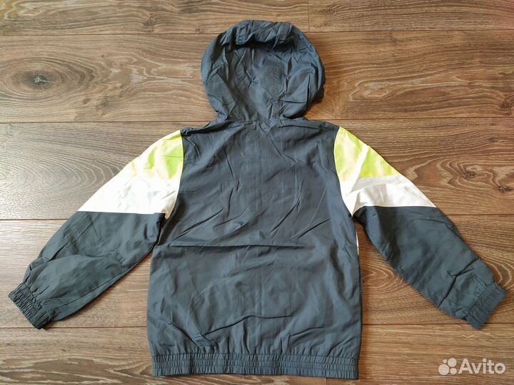 Куртка ветровка kiabi, 6A 114-119 см
