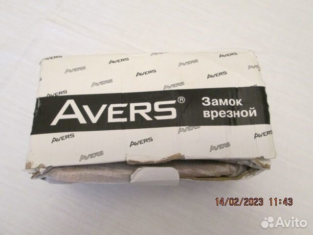 Замки к межкомнатным дверям: кноб(ы) и врезной