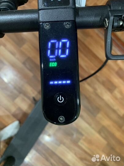 Самокат взрослый электрический