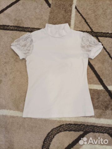 Блузка с коротким рукавом