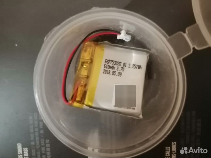 Беспроводные наушники jbl 600BT