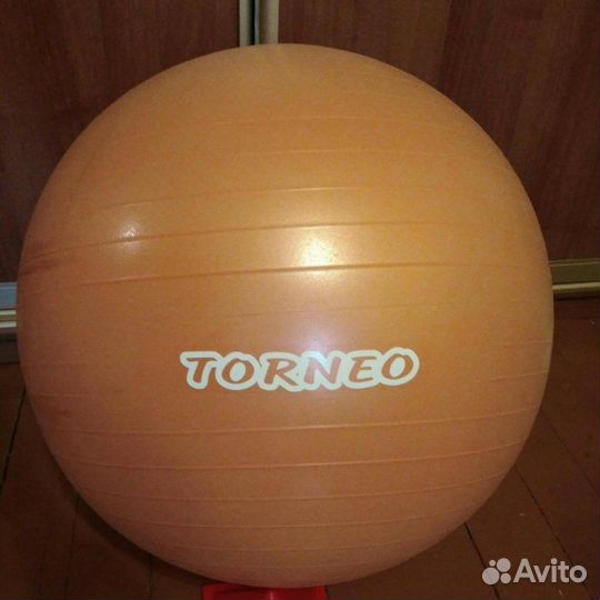 Гимнастический мяч фитбол