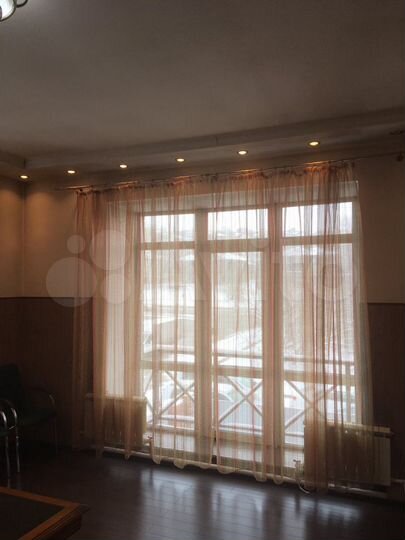 Офис, 270 м²