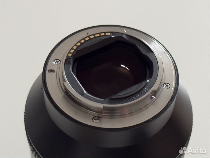 Sony Carl Zeiss Planar T* FE 50mm f/1.4 ZA