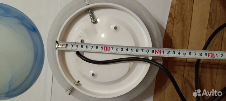 Продаю потолочный / настенный светильник