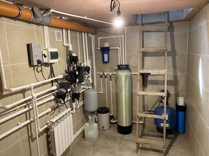 Коттедж 224 м² на участке 7,5 сот.