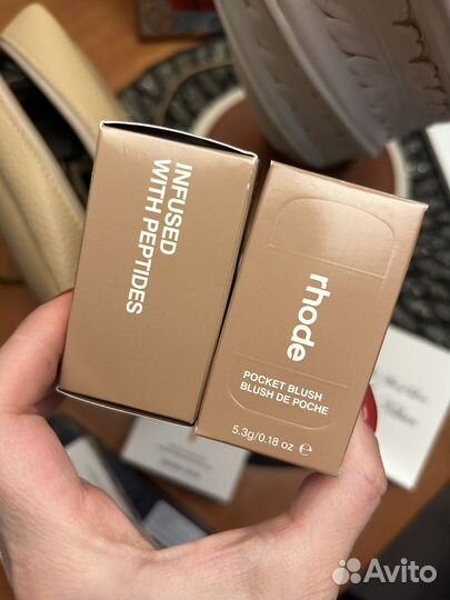 Rhode Pocket Blush The Natural Flush